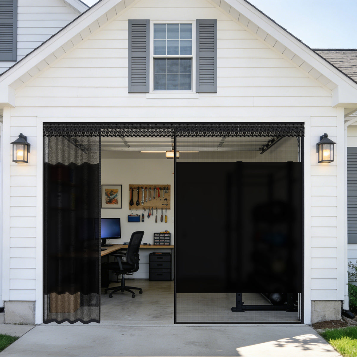 Fillis garage privacy screen on a white garage